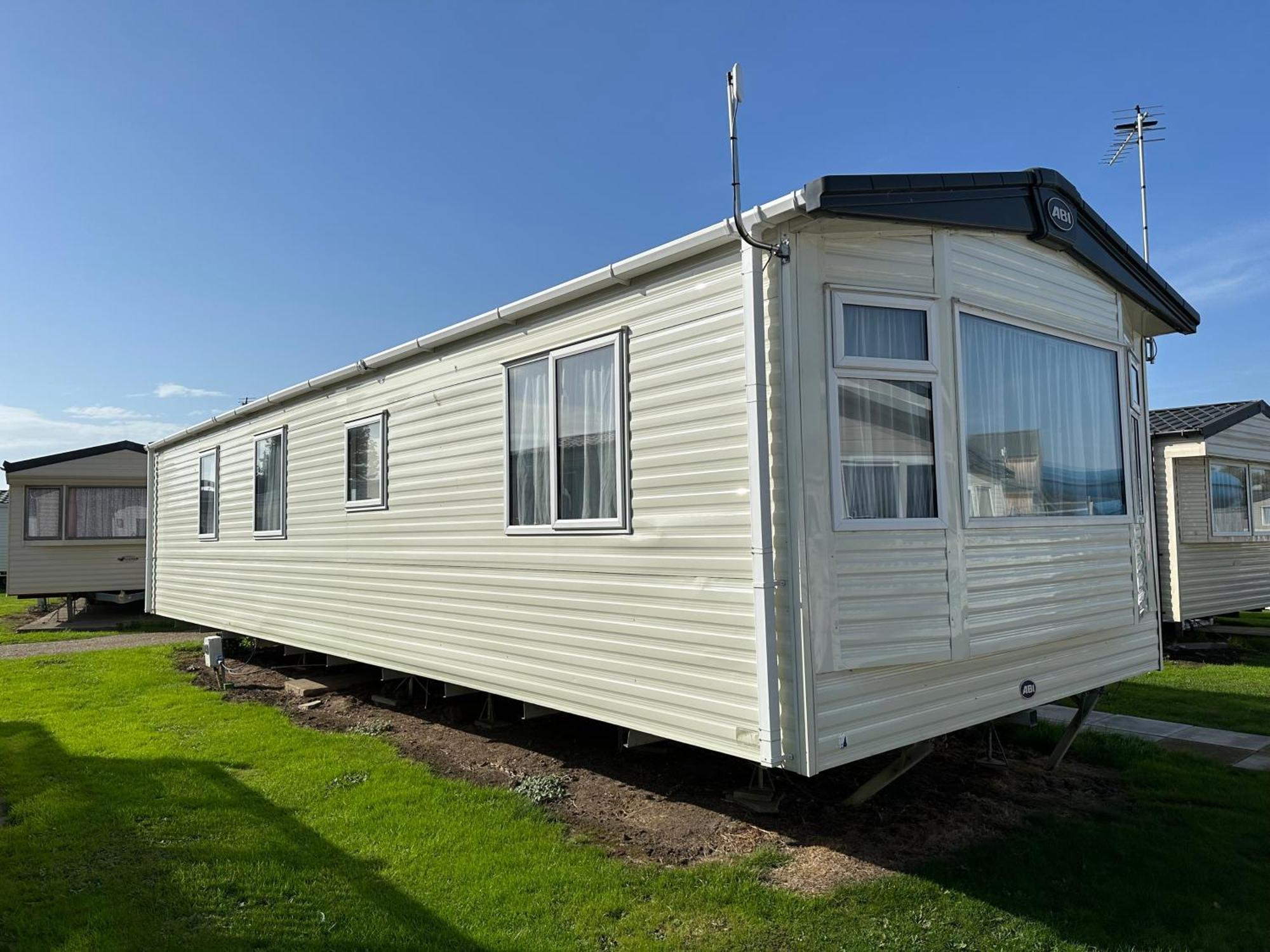 Felixstowe Chimo Caravan 8 Sleeps 5 Min To Beach Exterior photo