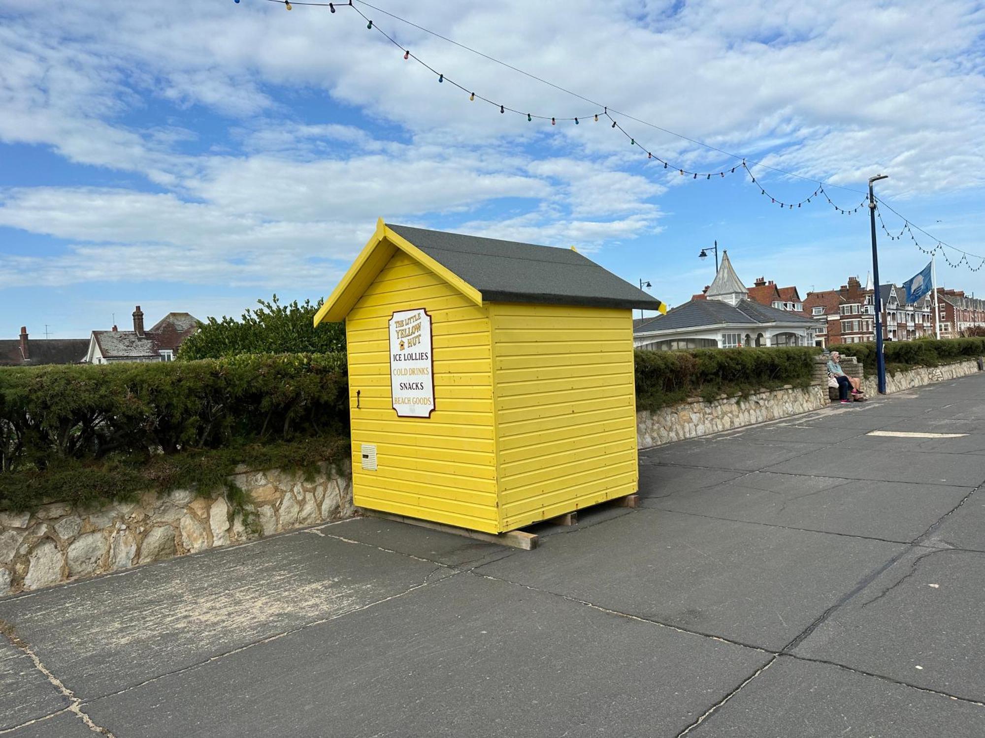 Felixstowe Chimo Caravan 8 Sleeps 5 Min To Beach Exterior photo